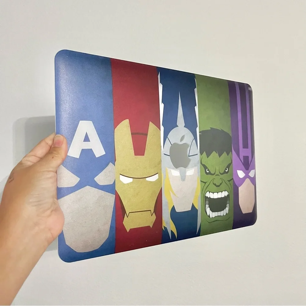 Marvel Apple Laptop Hardcase Top Cover w Hulk Captain America Thor Etc 13X9 In